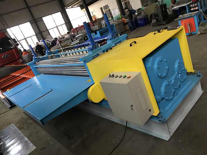 Barrel corrugated roof sheet making machine